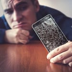 This Wallpaper will Brick Your Phone